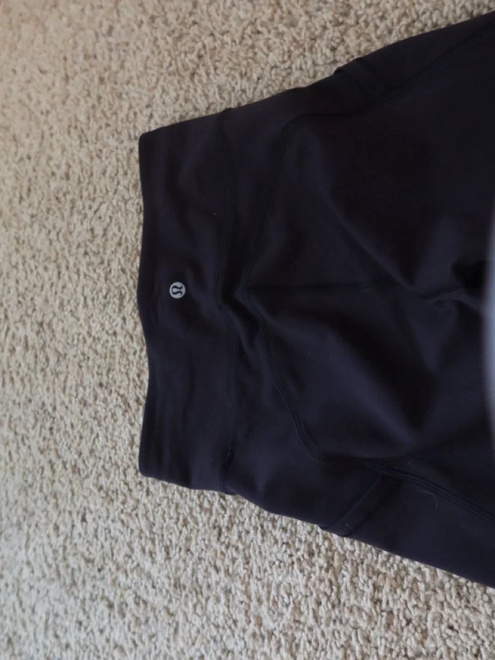 lululemon athletica Black High-Rise Leggings invigorate with pockets - Picture 3 of 4